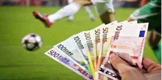 Soi kèo việt vị giúp phân tích trận đấu